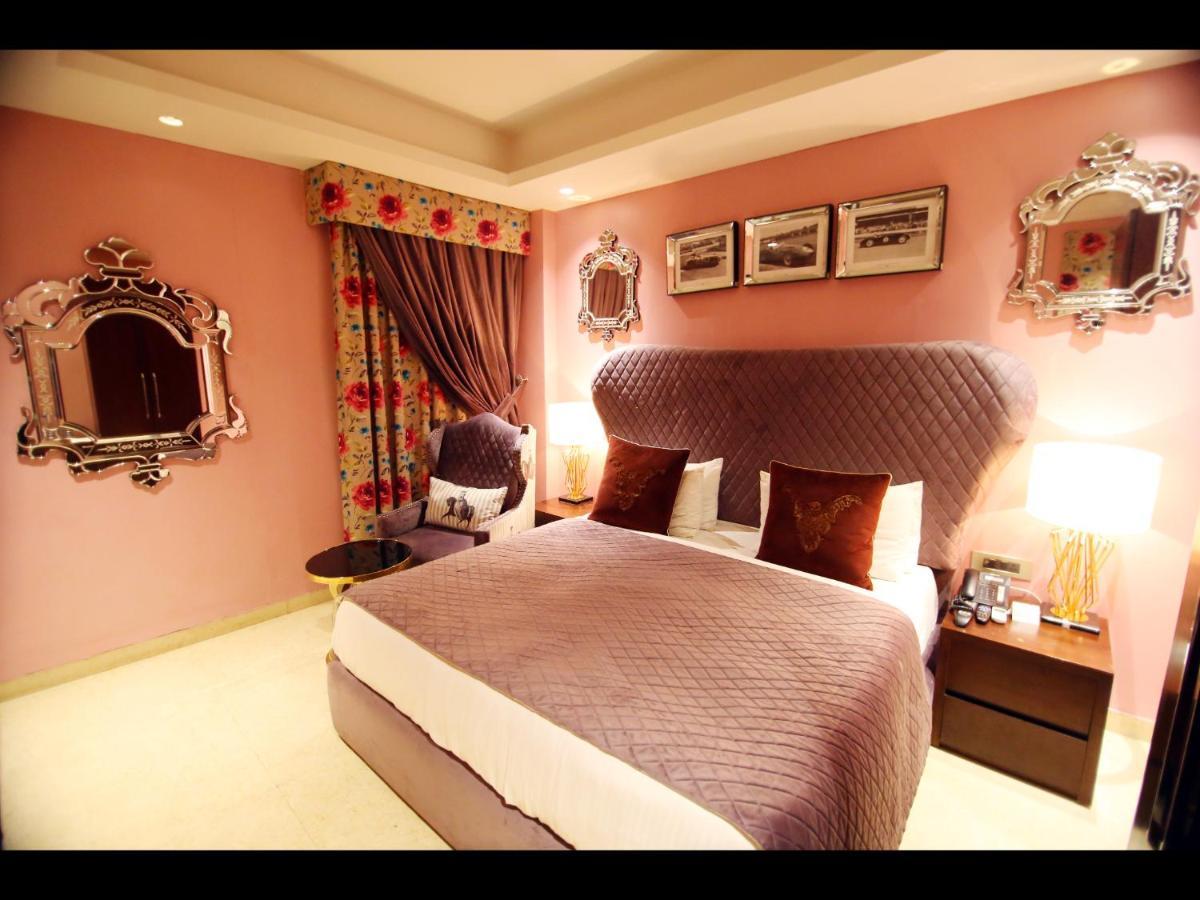 Ivy House Bed & Breakfast Делхи Екстериор снимка