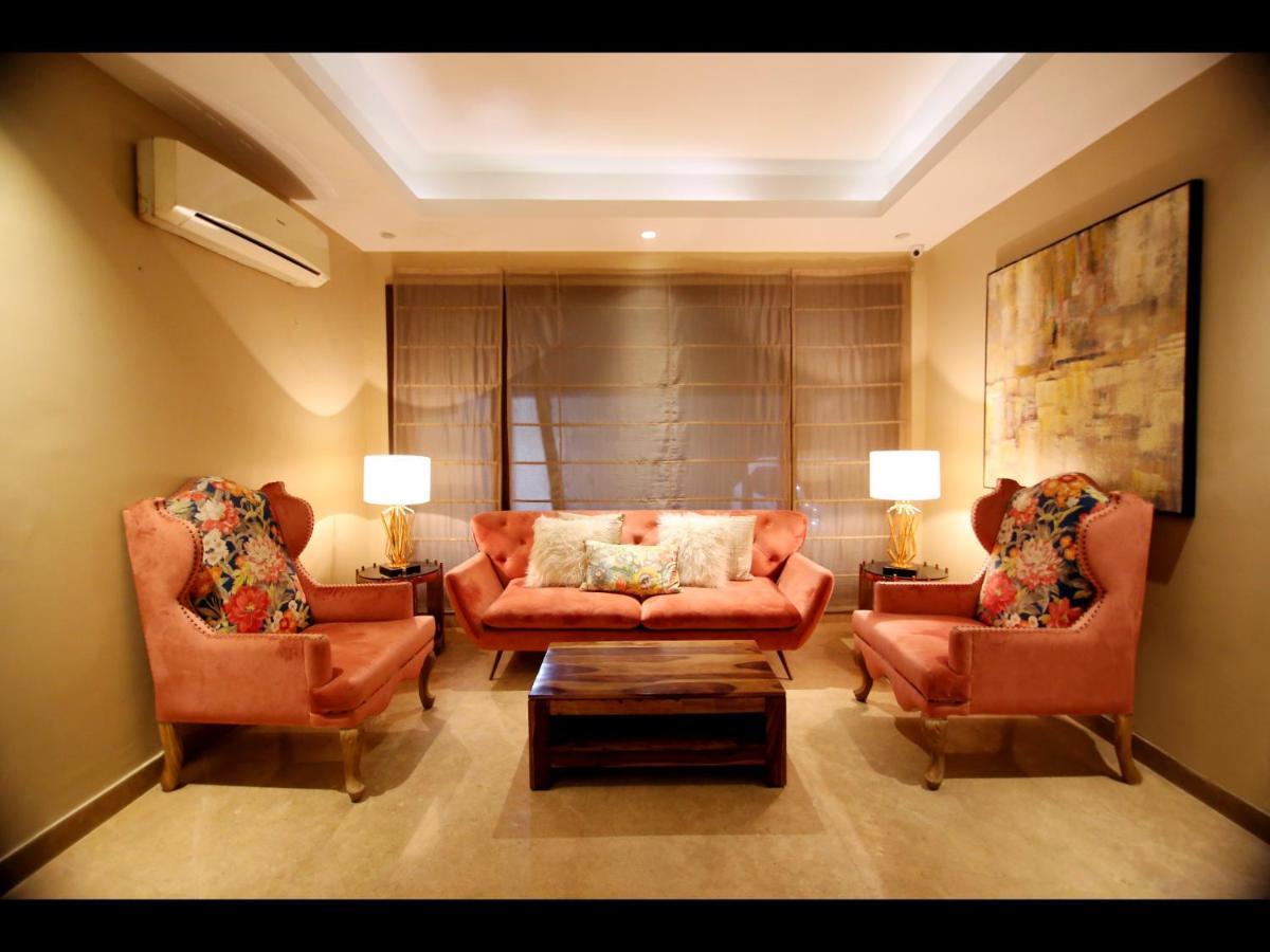 Ivy House Bed & Breakfast Делхи Екстериор снимка